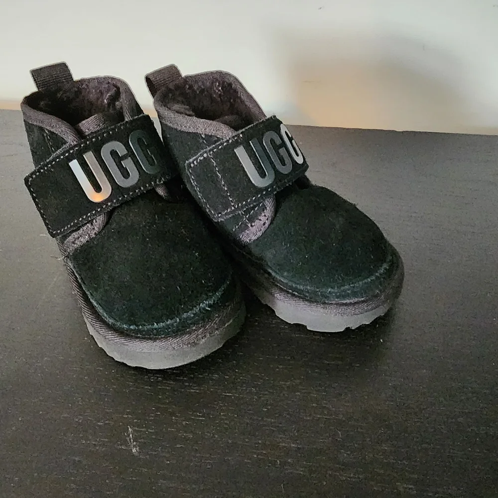 UGG Kids' Neumel II Graphic Boot
